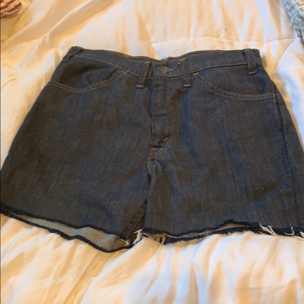 Vintage High Waisted Levis Cutoff Shorts